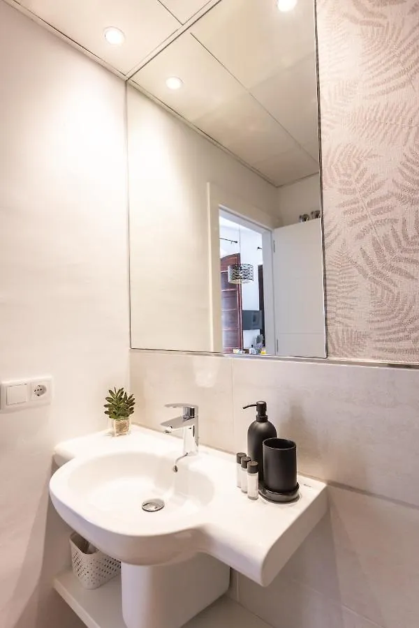 Apartamento-Loft Especeria Black Málaga Appartement