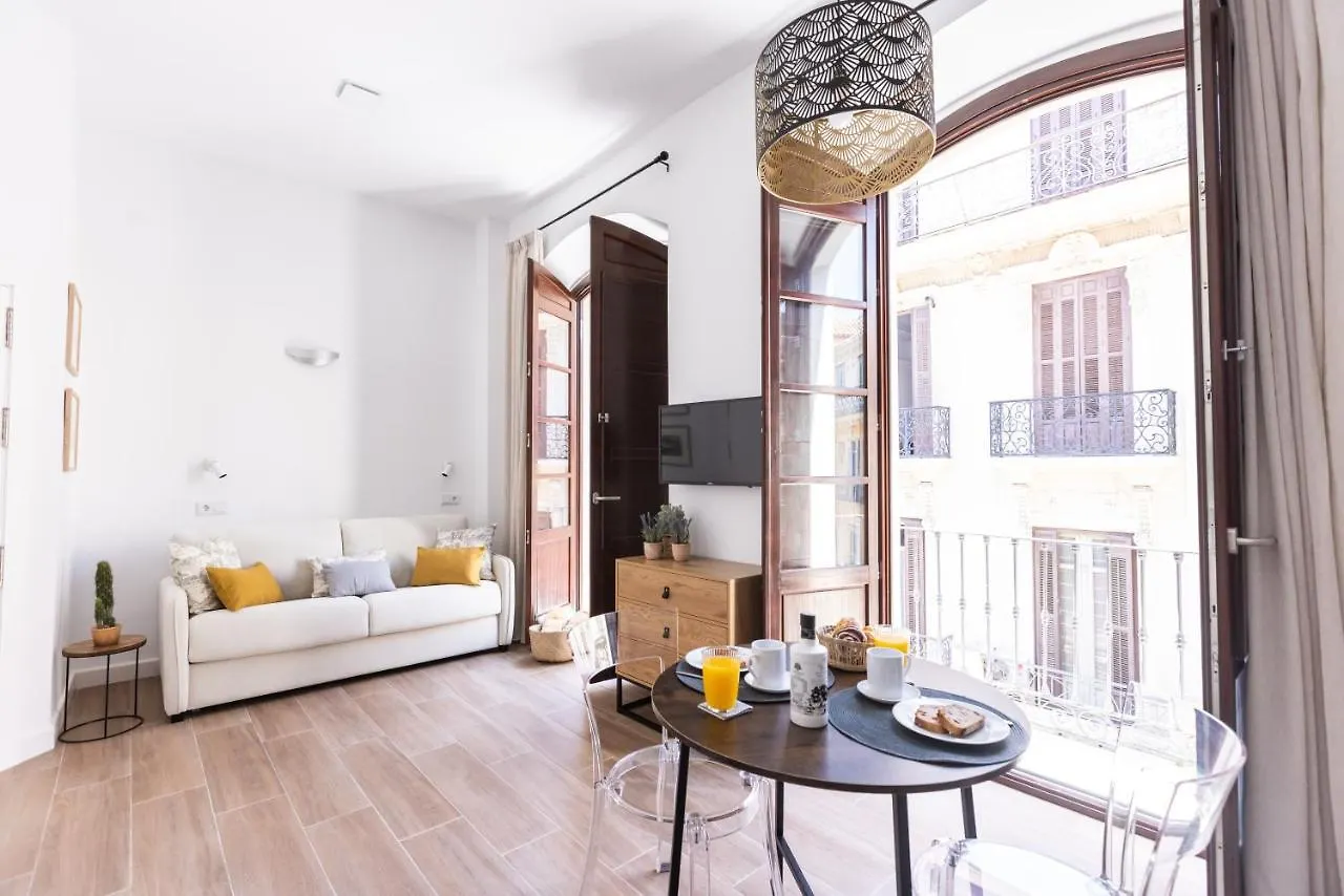 Apartamento-Loft Especeria Black Málaga 0*,  Spagna